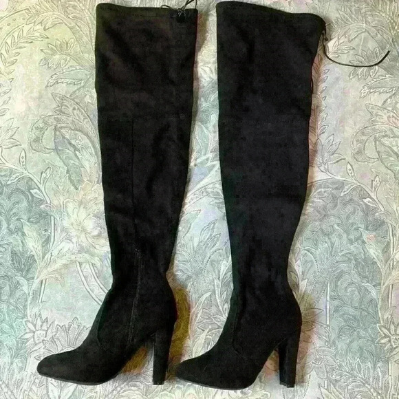 Thigh high boots👌 - Picture 2 of 5